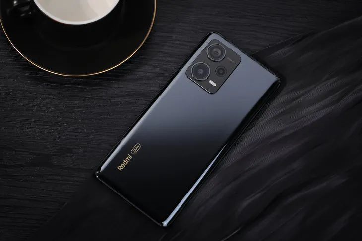 千元机新王者？红米Note14系列官宣！全系大电池+90W快充+1.5K全面屏